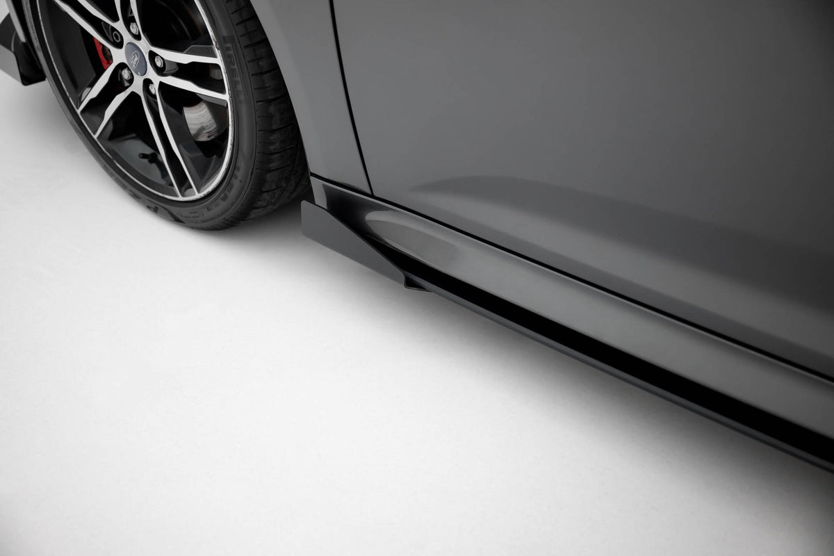Street Pro Side Skirts Diffusers + Flaps suitable for Ford Focus ST Mk3 Facelift