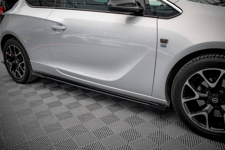 Street Pro Side Skirts Diffusers + Flaps suitable for Opel Astra GTC OPC-Line J