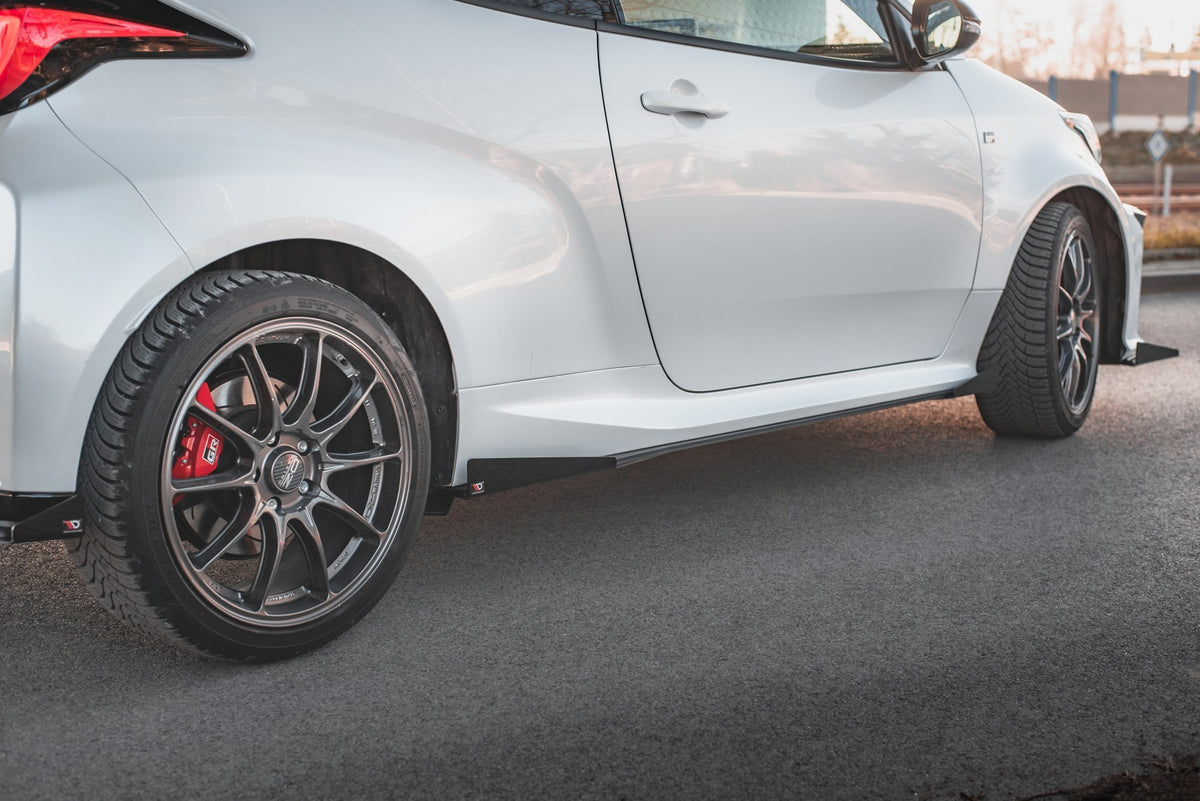 Street Pro Side Skirts Diffusers + Flaps suitable for Toyota GR Yaris Mk4