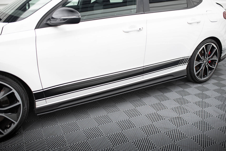 Street Pro Side Skirts Diffusers V.1 suitable for Hyundai I30 N / N-Line Hatchback / Fastback Mk3 / Mk3 Facelift