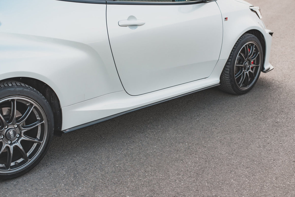 Street Pro Side Skirts Diffusers suitable for Toyota GR Yaris Mk4