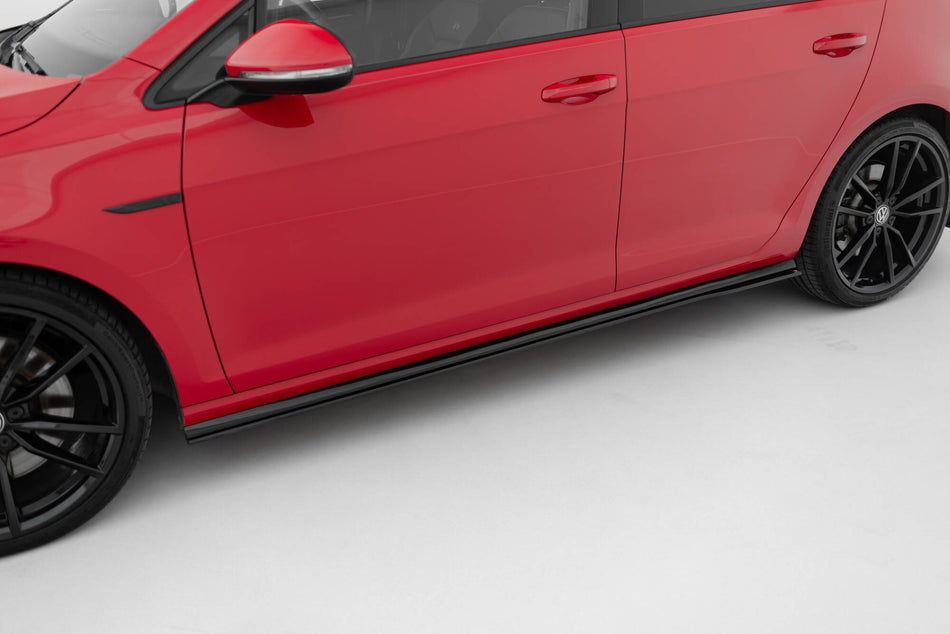 Street Pro Side Skirts Diffusers suitable for Volkswagen Golf R / R-Line Mk7 Facelift