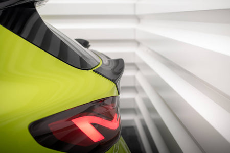 The extension of the rear window suitable for BMW 1 M-Pack / M135i / 128ti F40