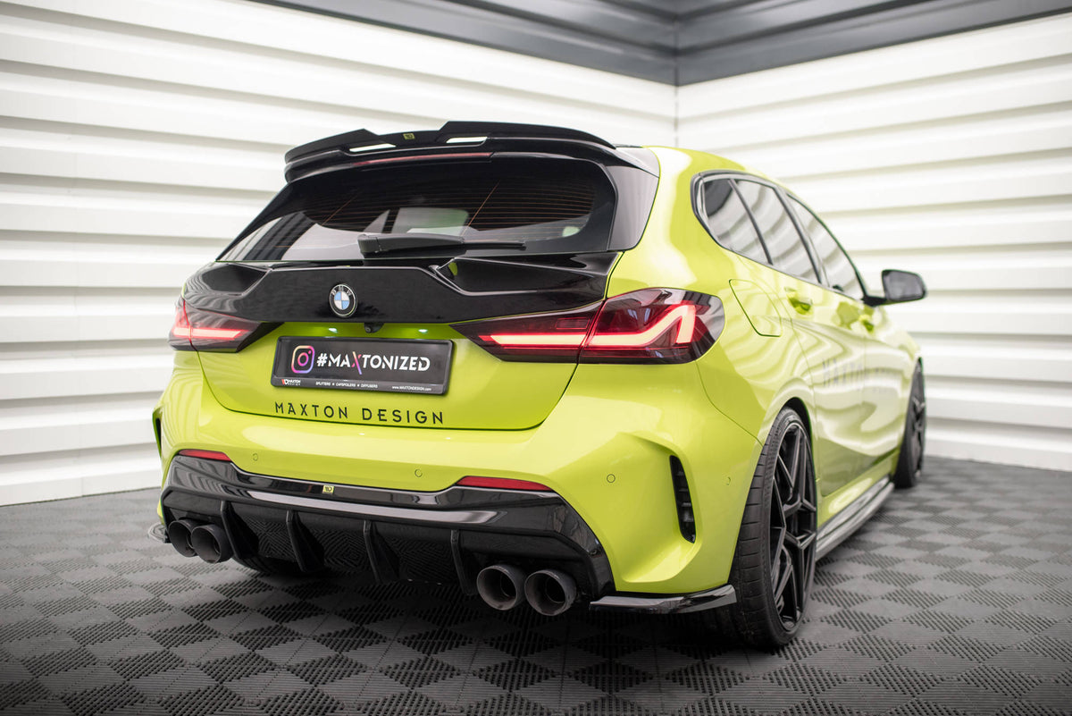 The extension of the rear window suitable for BMW 1 M-Pack / M135i / 128ti F40