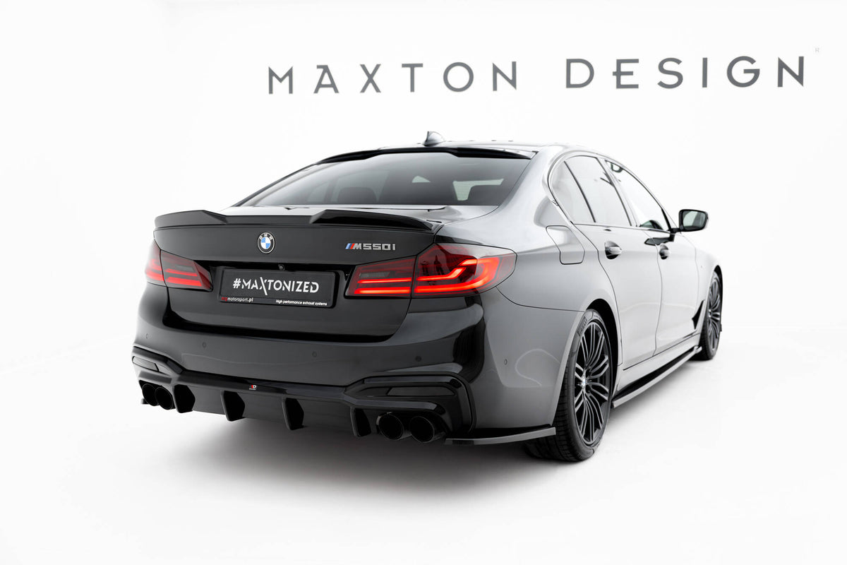 The extension of the rear window suitable for BMW M550i / 5 M-Pack Sedan G30