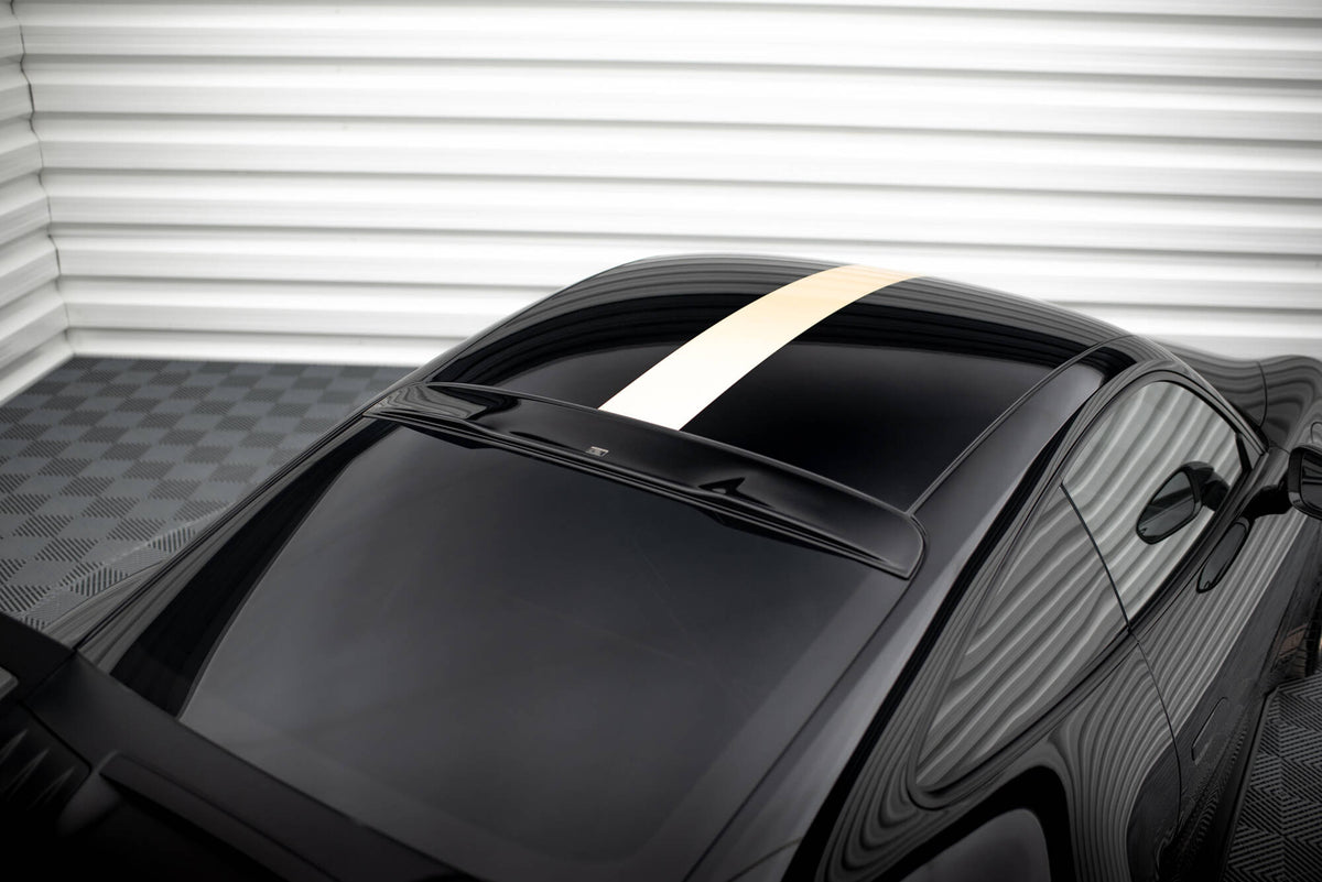 The extension of the rear window suitable for Porsche 911 992 GT3