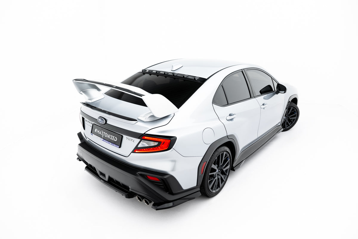 The extension of the rear window suitable for Subaru WRX STI Mk2