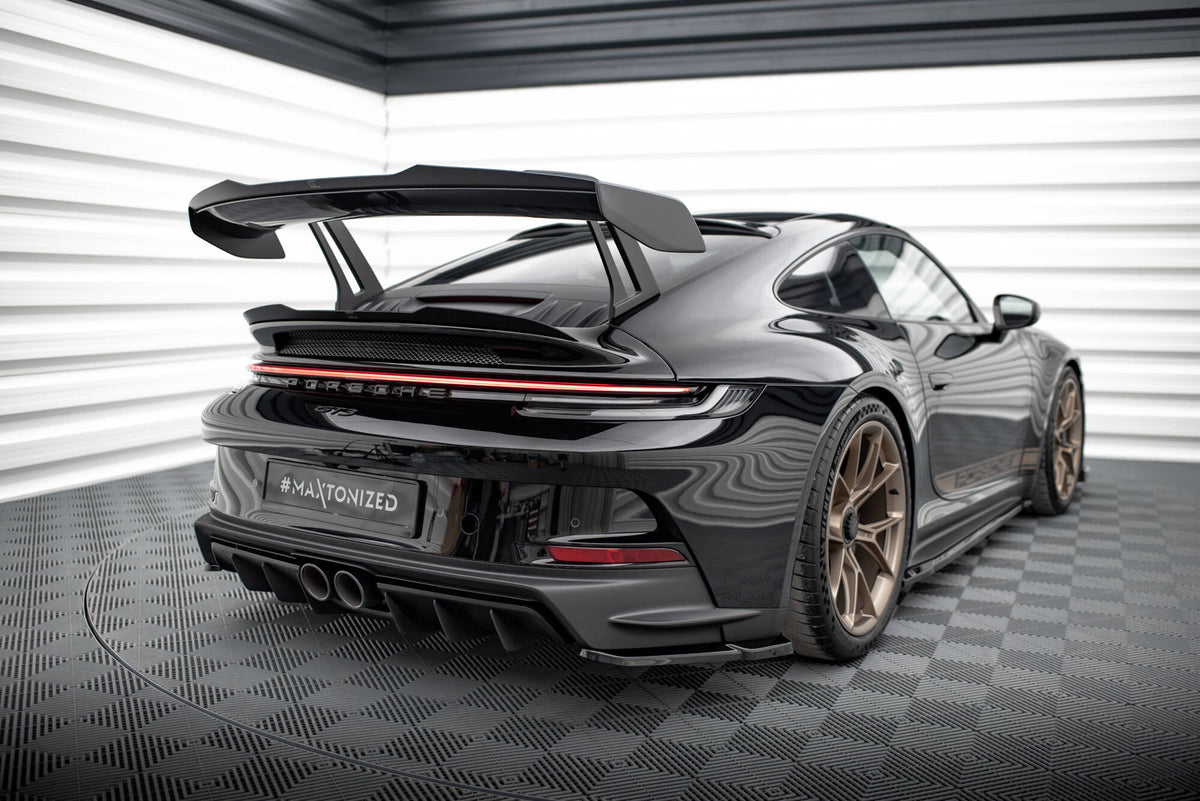 Upper Spoiler Cap suitable for Porsche 911 992 GT3