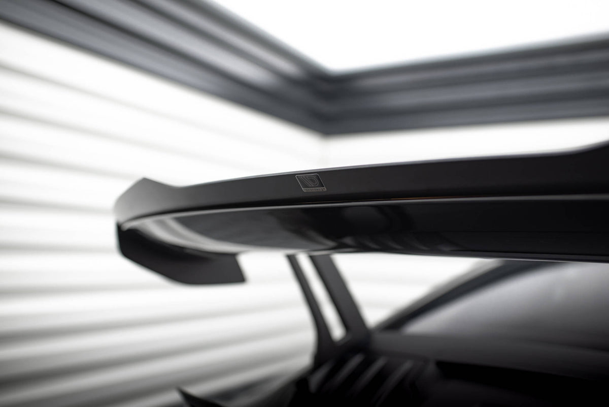 Upper Spoiler Cap suitable for Porsche 911 992 GT3