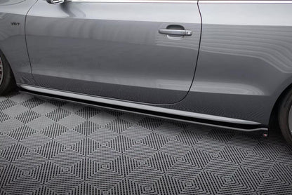 Side sill r approach for V.2 for Audi S5 / A5 S-Line Coupe 8T black high gloss